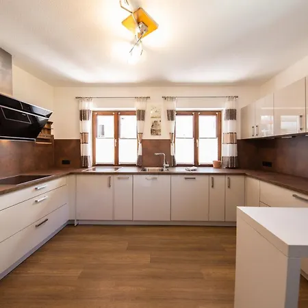 Sonnenstein Sölden, Close To Lift&centre