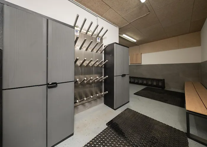 Sonnenstein Soelden, Close To Lift & Centre